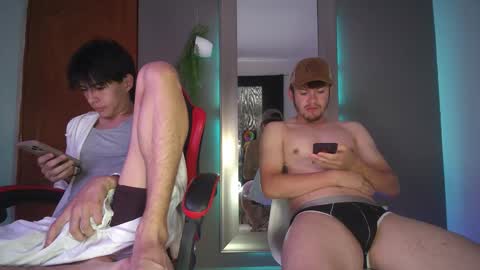 Snapshot of zanty2308 chatting on 09/30/25, 02:33 Tiiago Mallz online show from 09/30/25, 02:33