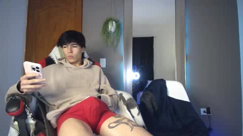 Snapshot of zanty2308 chatting on 10/13/25, 03:39 Tiiago Mallz online show from 10/13/25, 03:39