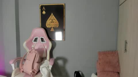 Snapshot of zaphiro__sky chatting on 03/09/26, 08:51 zaphiro__sky online show from 03/09/26, 08:51