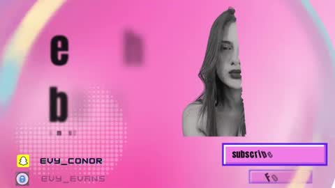 Snapshot of zaphiro__skye chatting on 06/17/26, 09:45 Skye online show from 06/17/26, 09:45