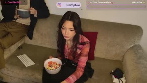 Snapshot of zaphironix chatting on 03/03/25, 03:20 Zaphironix online show from 03/03/25, 03:20