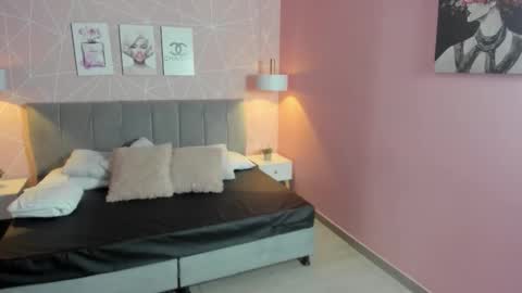 Zara Sweet  online show from 12/20/25, 01:40