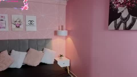 Snapshot of zara__sweet chatting on 06/22/26, 01:52 Zara Sweet online show from 06/22/26, 01:52