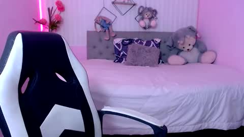 Zara online show from 04/06/26, 12:17