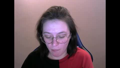 chaturcum online show from 02/19/25, 10:23