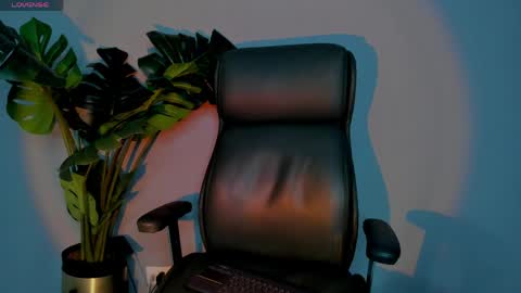 Zara online show from 04/22/26, 04:15