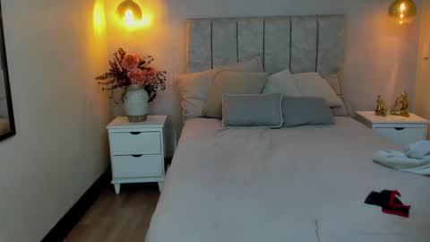 zara online show from 03/18/26, 12:30