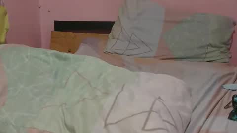 Snapshot of zara_play chatting on 09/14/25, 08:13 Zara3 online show from 09/14/25, 08:13