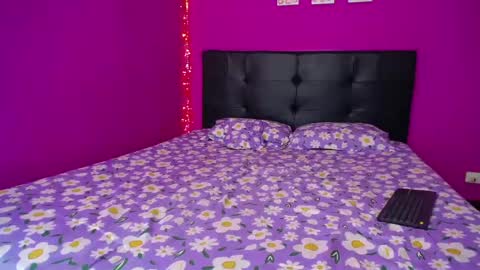 ZARA ANYELINA online show from 12/02/24, 12:51