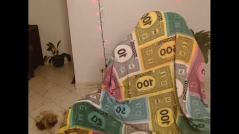 Snapshot of zarabby_skuirt chatting on 02/23/25, 02:18 Zarabby online show from 02/23/25, 02:18