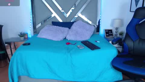 zaradames_ online show from 02/14/25, 05:30