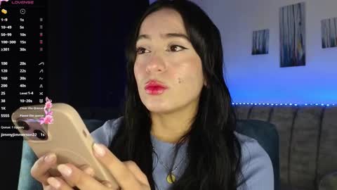 zaradames_ online show from 11/18/25, 03:01