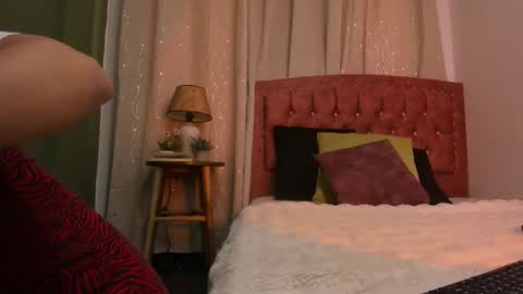 Zara . online show from 10/18/25, 11:55