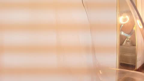 Zarah Andrews online show from 09/25/25, 12:09