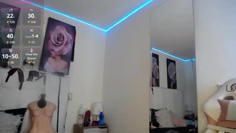 Zarah online show from 03/14/26, 02:44