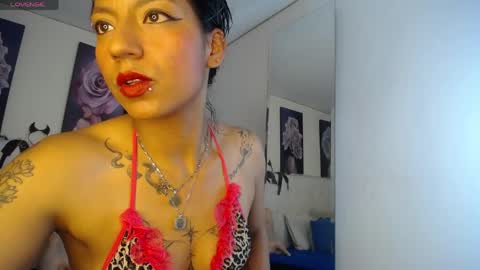 Zarah online show from 04/01/26, 01:01