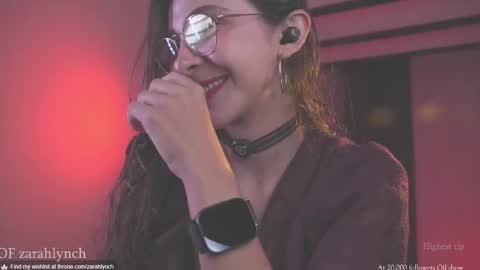 Snapshot of zarahlynch chatting on 11/15/25, 12:41 Miss Lynch Next show 2911 online show from 11/15/25, 12:41