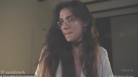 Snapshot of zarahlynch chatting on 11/24/25, 02:11 Miss Lynch Next show 2911 online show from 11/24/25, 02:11