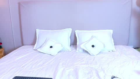 Zarah online show from 02/19/26, 03:13