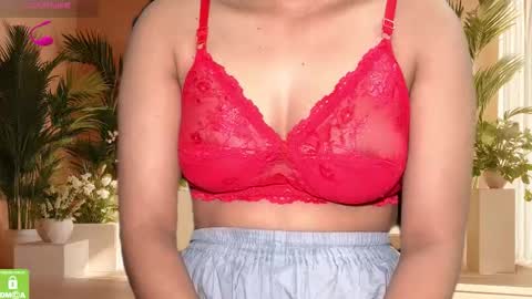 zararaina online show from 03/18/26, 10:46