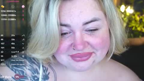 Lola online show from 10/30/25, 02:18