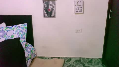 zaray online show from 11/08/25, 12:44