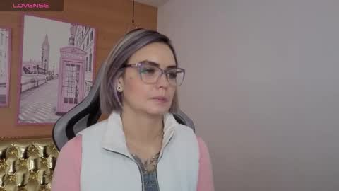 Isabella online show from 03/08/26, 12:53