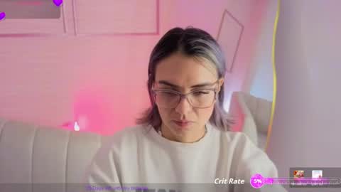 Snapshot of zarcasutra_t chatting on 07/05/26, 12:45 Isabella online show from 07/05/26, 12:45