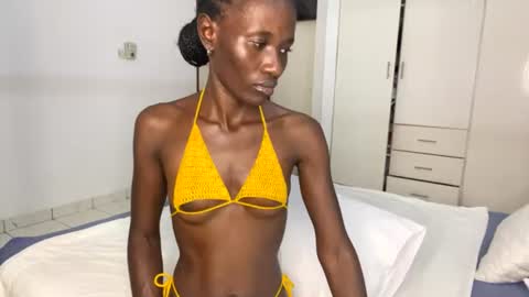 zaria_amara online show from 07/26/26, 07:21