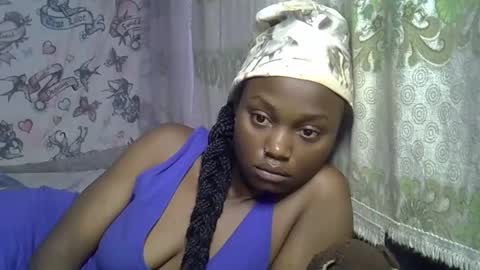 Snapshot of zarinamarlin chatting on 05/07/26, 04:07 zarinamarlin online show from 05/07/26, 04:07