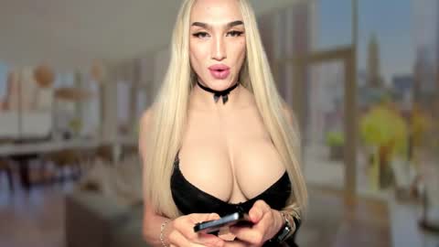 ZARINA online show from 02/02/25, 08:51