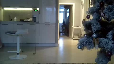 Zarina Swift online show from 01/11/25, 09:57