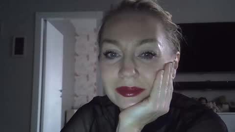 Zarina Swift online show from 11/01/25, 10:06