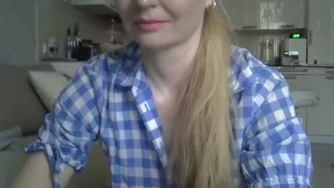 Zarina Swift online show from 02/09/26, 04:38