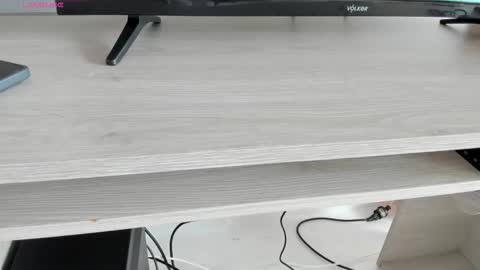 Snapshot of zarinawynne chatting on 11/30/25, 08:24 Zarina Waynne online show from 11/30/25, 08:24