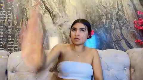 Snapshot of zayda_ chatting on 02/26/25, 01:53 Zayda online show from 02/26/25, 01:53