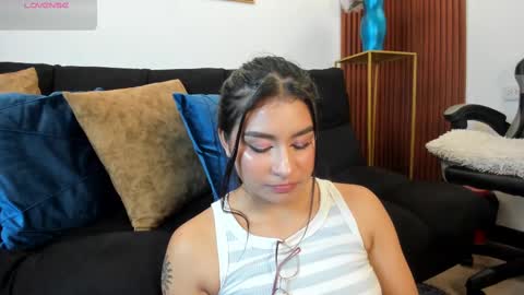 Snapshot of zayda_ chatting on 10/20/25, 07:03 Zayda online show from 10/20/25, 07:03