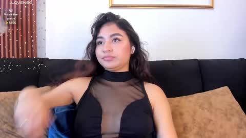 Snapshot of zayda_ chatting on 10/22/25, 05:34 Zayda online show from 10/22/25, 05:34