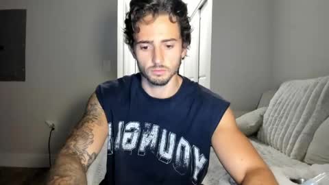 Snapshot of zaylanez chatting on 05/17/26, 03:15 Zay lanez online show from 05/17/26, 03:15