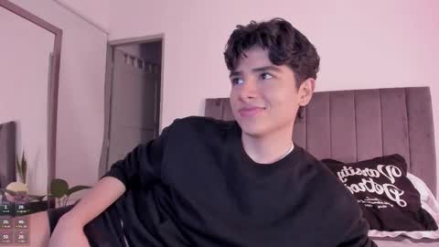 Hii im Zay.                 I save money for education. PVT Open. online show from 01/07/26, 04:48