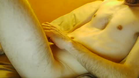 Snapshot of zaze71 chatting on 06/16/26, 10:45 zaze71 online show from 06/16/26, 10:45