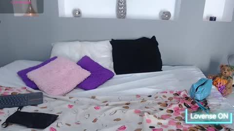 Karolyne online show from 01/08/26, 08:22