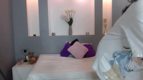 Karolyne online show from 01/17/26, 11:04