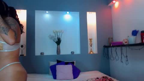 Karolyne online show from 03/19/26, 03:16