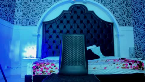 Karolyne online show from 04/09/26, 06:30