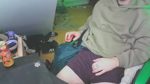 Zed online show from 12/31/24, 07:07