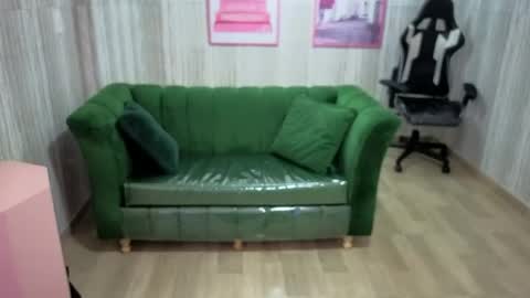 Zedin online show from 04/15/26, 09:16