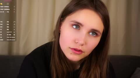 Emilia online show from 11/26/25, 12:22