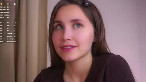 Emilia online show from 12/03/25, 11:25