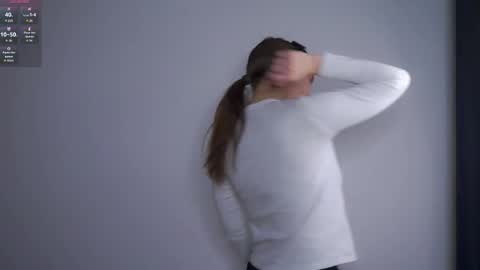 Emilia online show from 01/10/26, 12:56